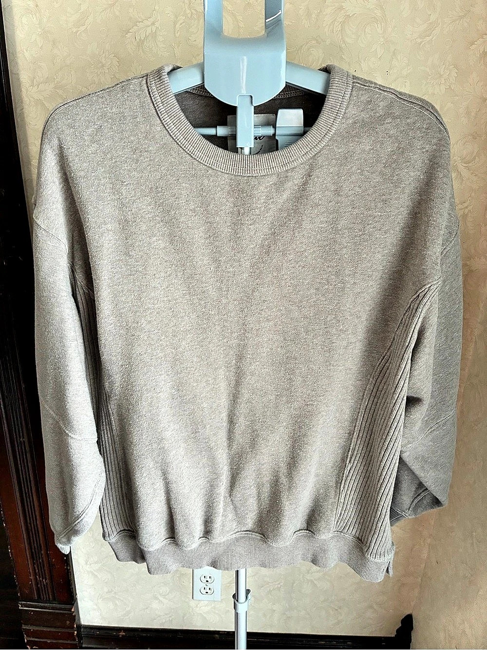 Aerie Ribbed Side Panel Sweatshirt Gray Size Medium